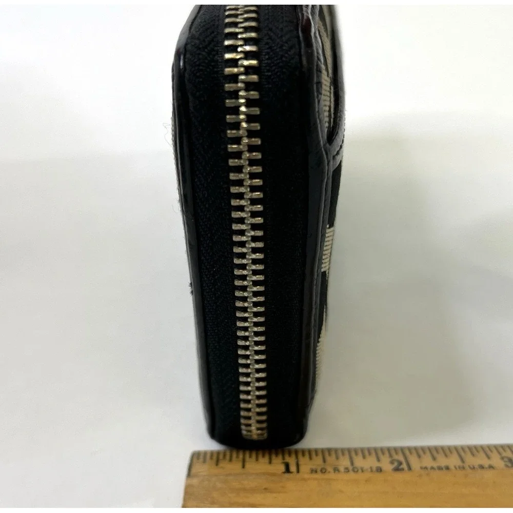 Vtg Coach Zip Around Accordion Wallet Black Signature Canvas Leather Buckle 8x4